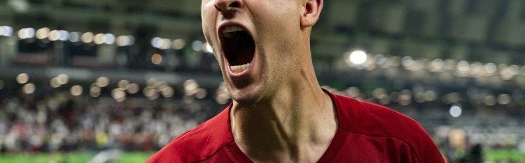 迪马：罗马后卫曼奇尼鼻骨骨折接受手术，不确定能否参加下轮意甲