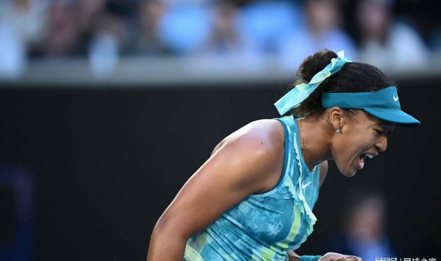 开云官网-科斯蒂亚不满大坂加油声黑脸握手，后者：很遗憾快退役还让你生气