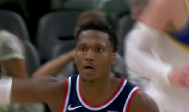 开云登录-快船130-107步行者2喜2忧！杰克逊奇兵，尼德豪泽伤退，2配角不稳