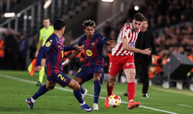 开云登录-国王杯-贝尔纳尔双响 巴萨总比分3-4马竞无缘决赛